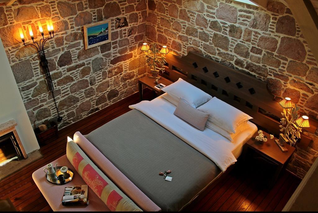 Cunda Lena Otel Ayvalı Szoba fotó