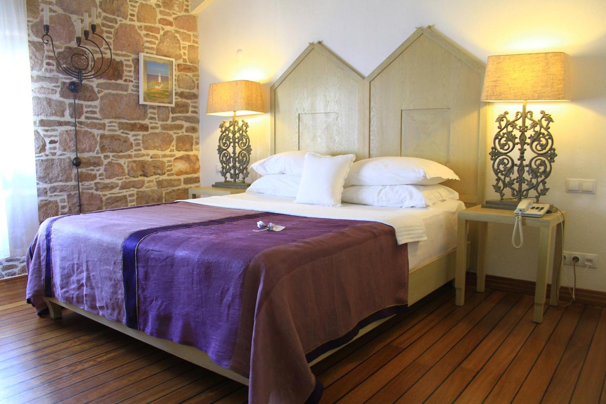 Cunda Lena Otel Ayvalı Kültér fotó