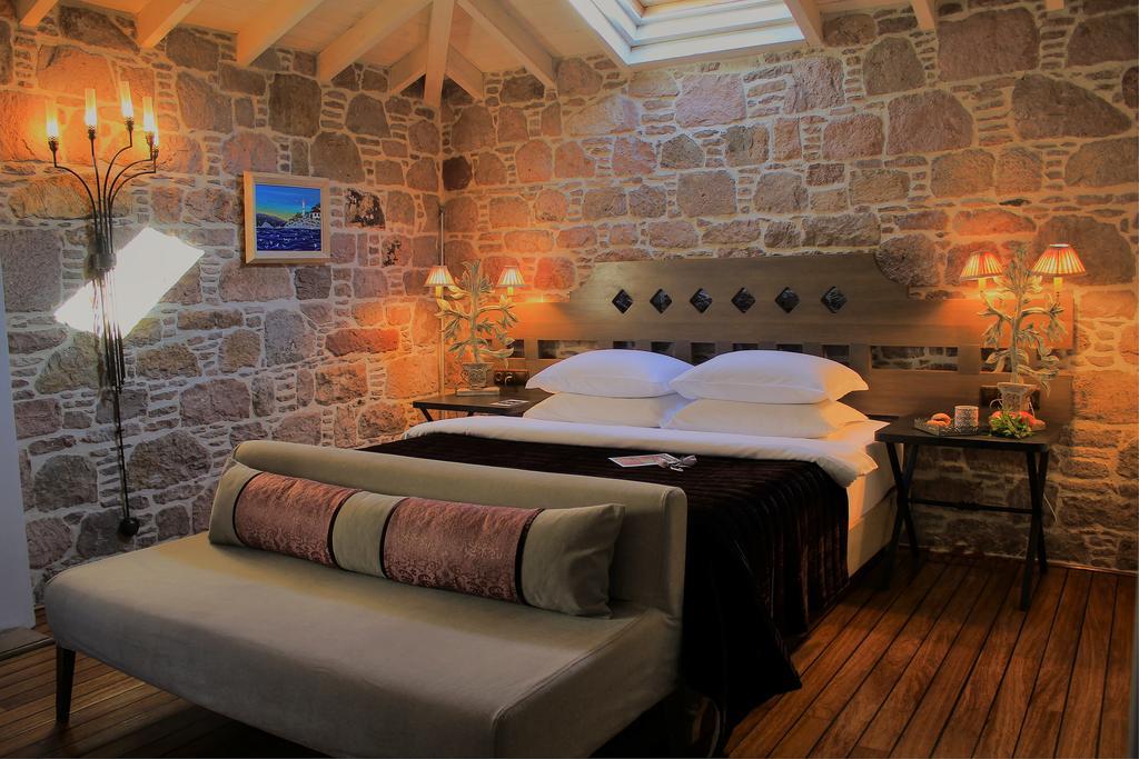 Cunda Lena Otel Ayvalı Kültér fotó
