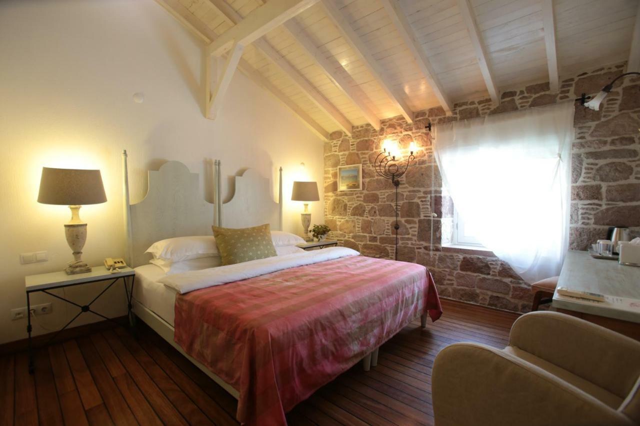 Cunda Lena Otel Ayvalı Kültér fotó